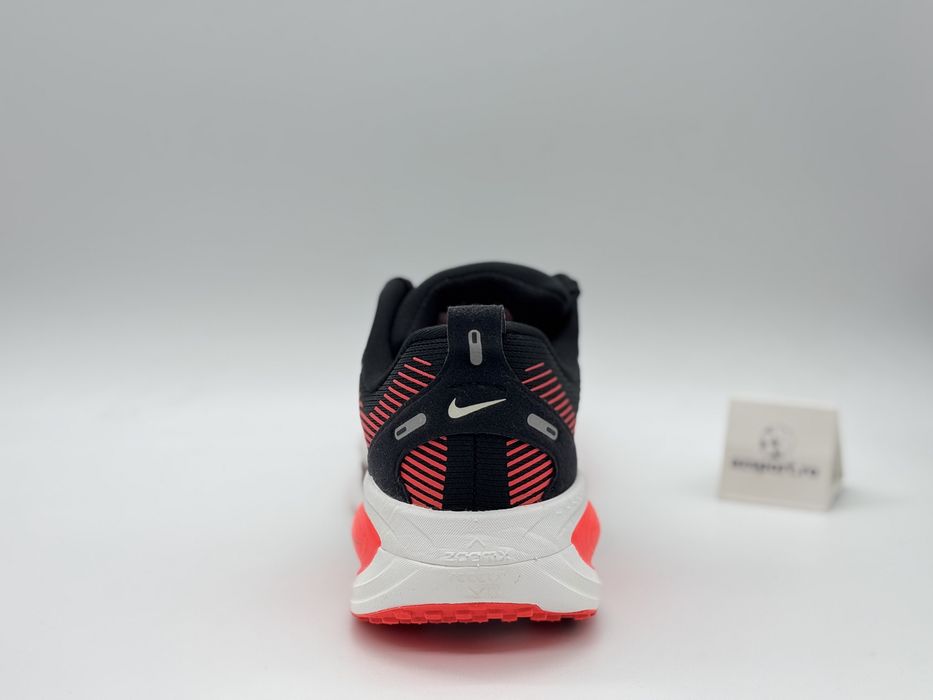 Nike Vomero 18 Noi Originali (40,5)