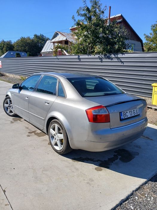 AUDI A4 2004 — imagine 3