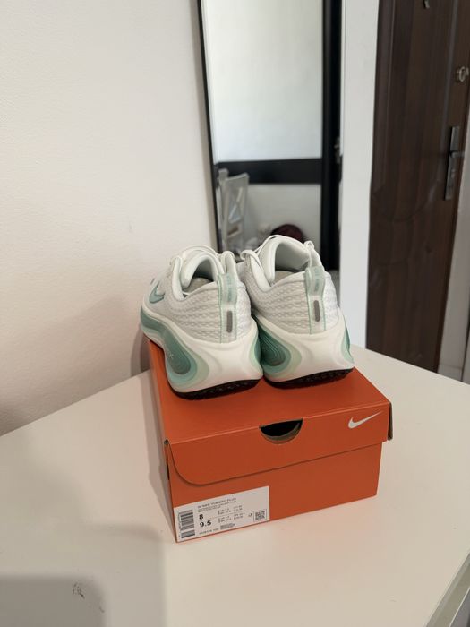 Nike Vomero Plus White Bleached Turquoise