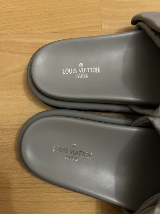 Louis Vuitton Чехли