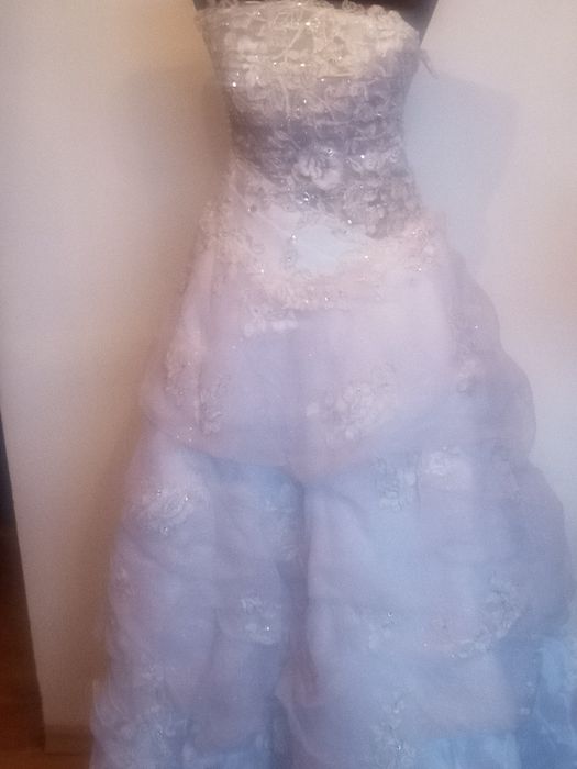 Свадебное платья 2000 т