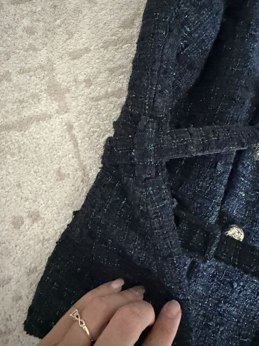 Zara; Stradivarius