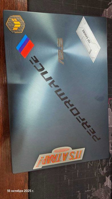 Продается ноутбук Asus DUO UX481F