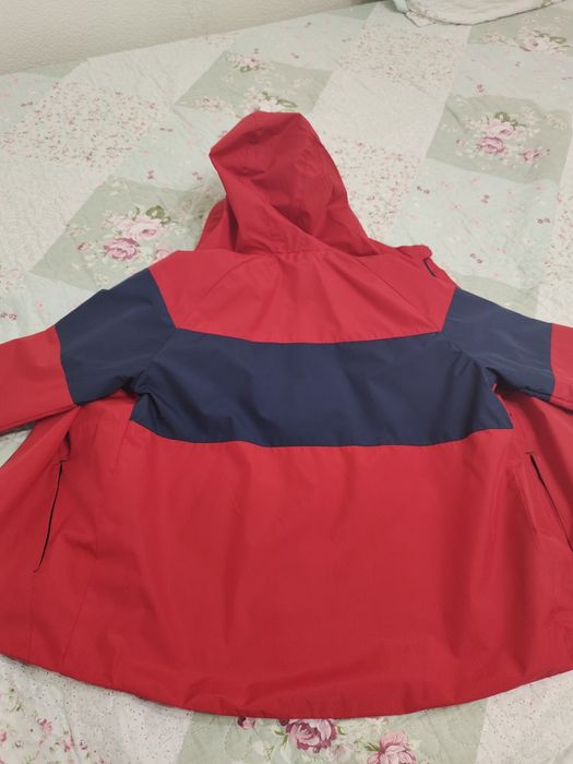 Продам ветровку на мальчика