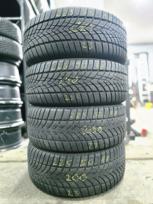 4x 225/50/17 M+S DUNLOP 2023 Stare excelentă