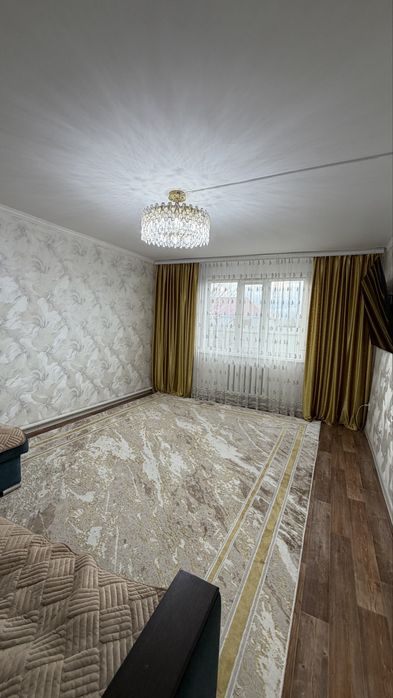 Продается дом с гаражом, баней