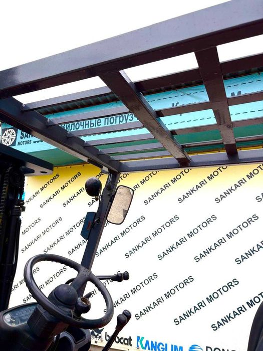 Вилочный погрузчик TOYOTA 6FGL25