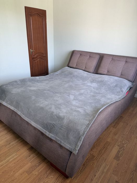 Продам кровать.