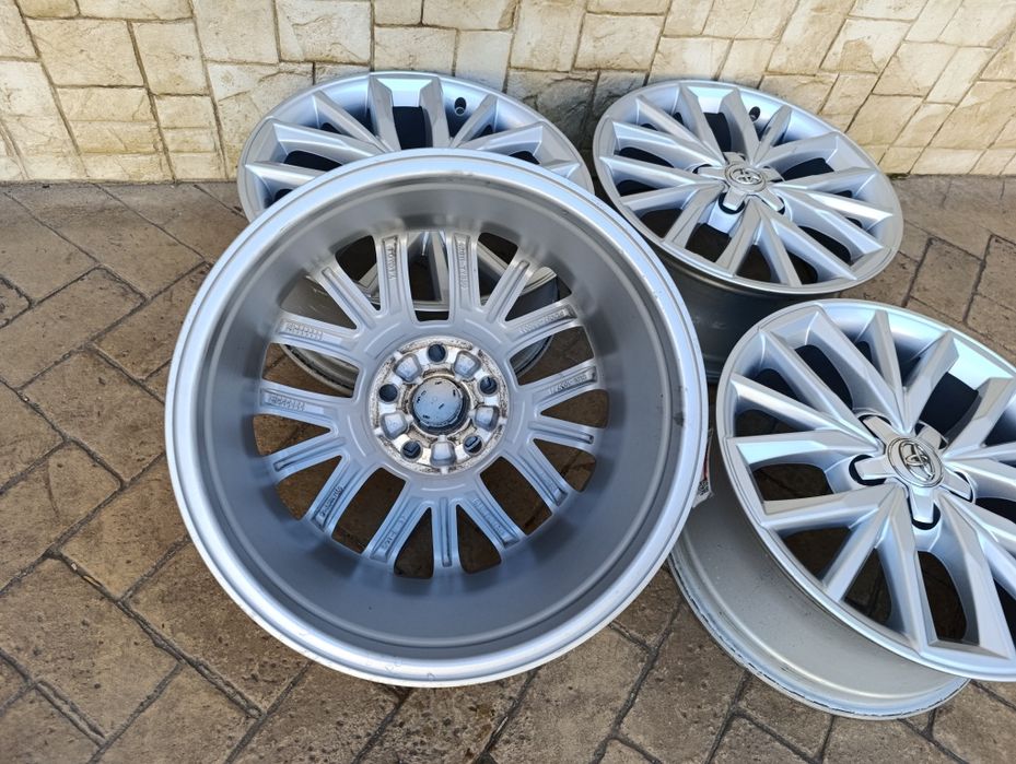 Оригинални джанти за Тойота 5х114.3 17 цола 2022