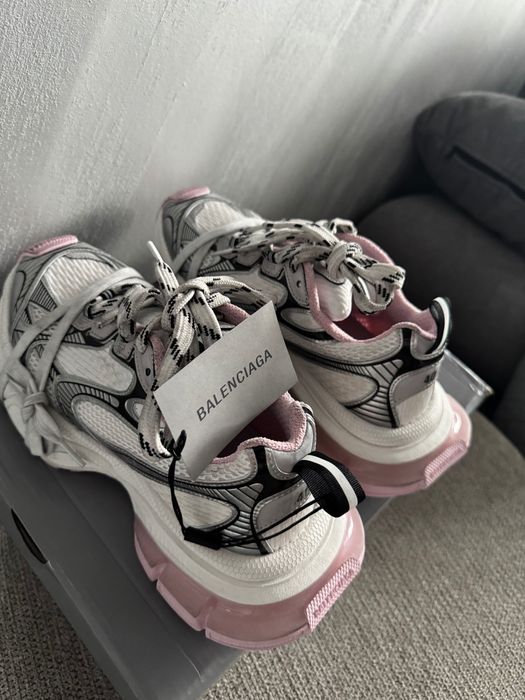Чисто нови обувки Balenciaga, модел ЗXL, размер 40