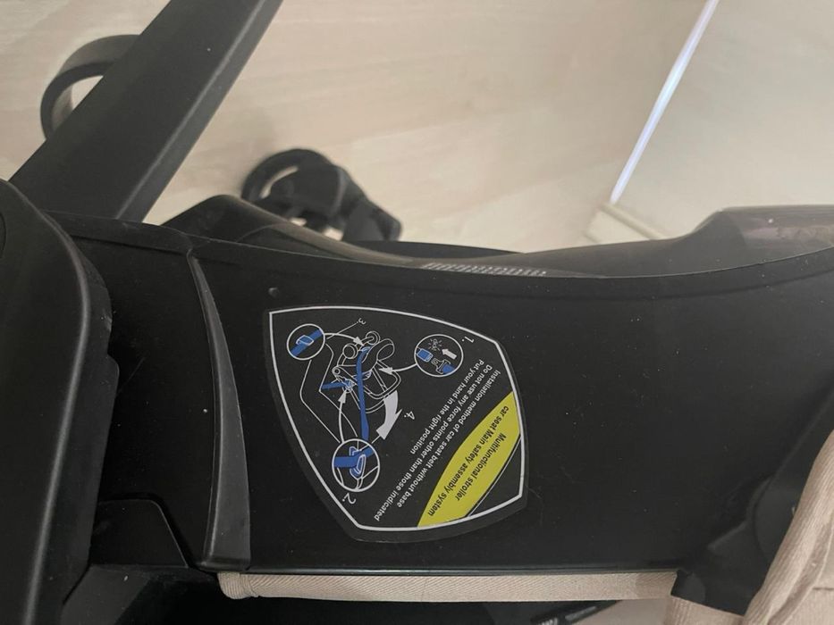 Коляска Doonaa