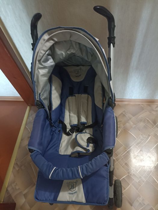 Продам   коляску