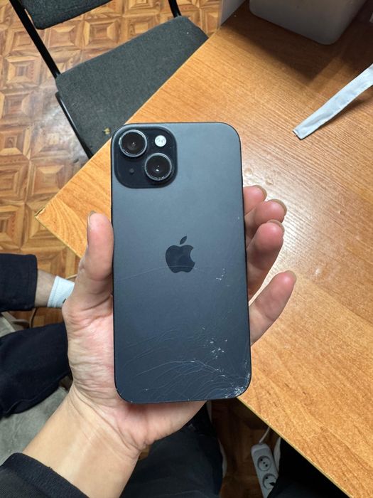 iPhone 15 200к торг бар