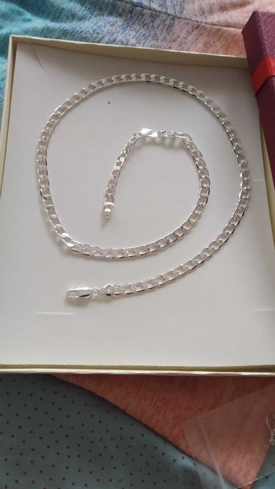 Мъжки, сребърен ланец / гривна/ комплект.  В кутия за подарък.