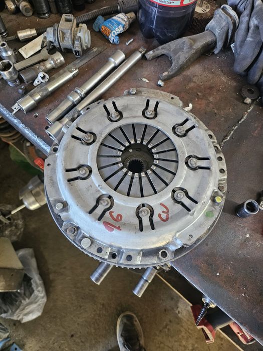 Dezmembrez Suzuki Grand Vitara/Piese /Elemente