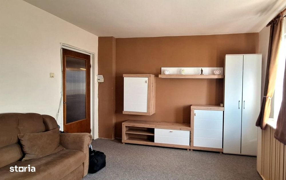 Apartament cu 2 camere decomandate cu balcon inchis in Manastur — fotografia 1