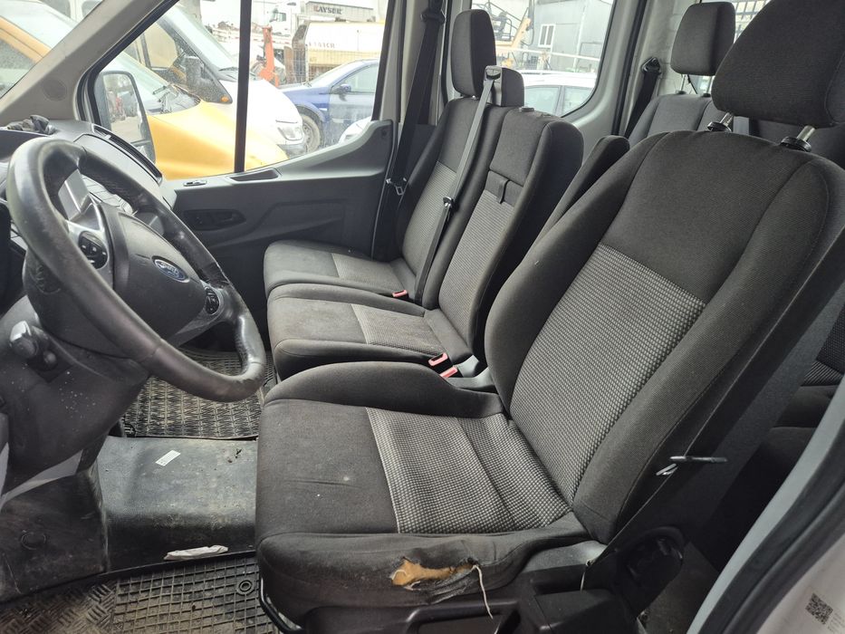 Ford Transit x2, VW T5