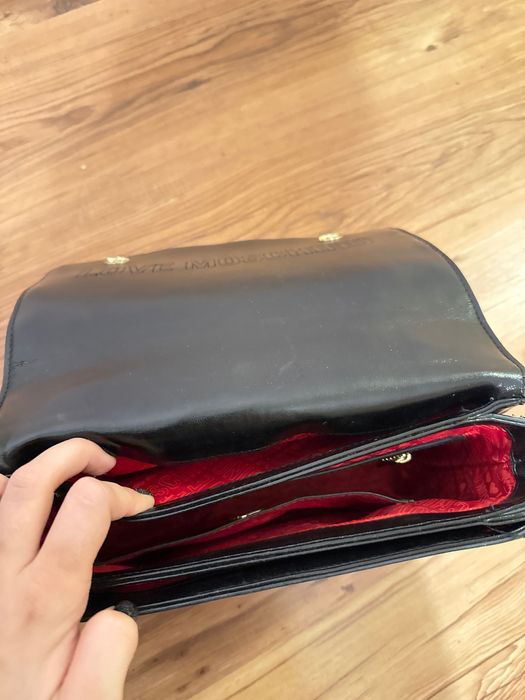 Чанта Love Moschino // черна чанта // чанта за рамо