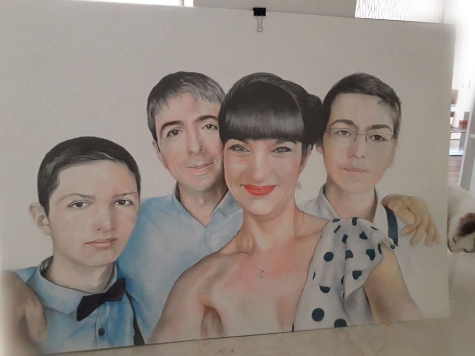 Ръчно Рисуване на портрети по поръчка