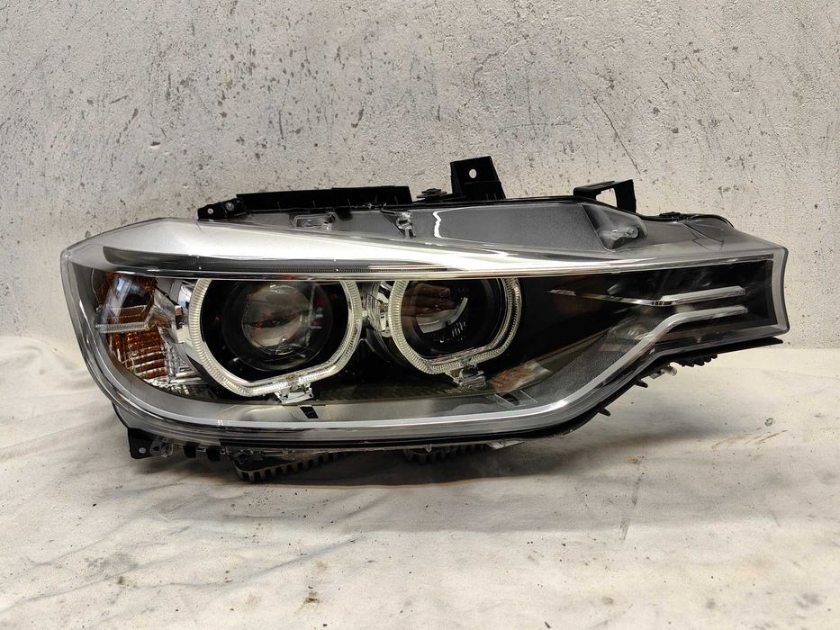 Оригинален фар БМВ Ф30  BMW F30 Xenon