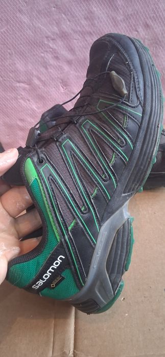 Adidași Salomon gore-tex mărimea 44⅔
