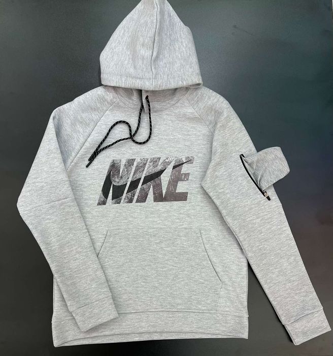 Мъжки суичъри Disquared, Armani, Nike  и др.