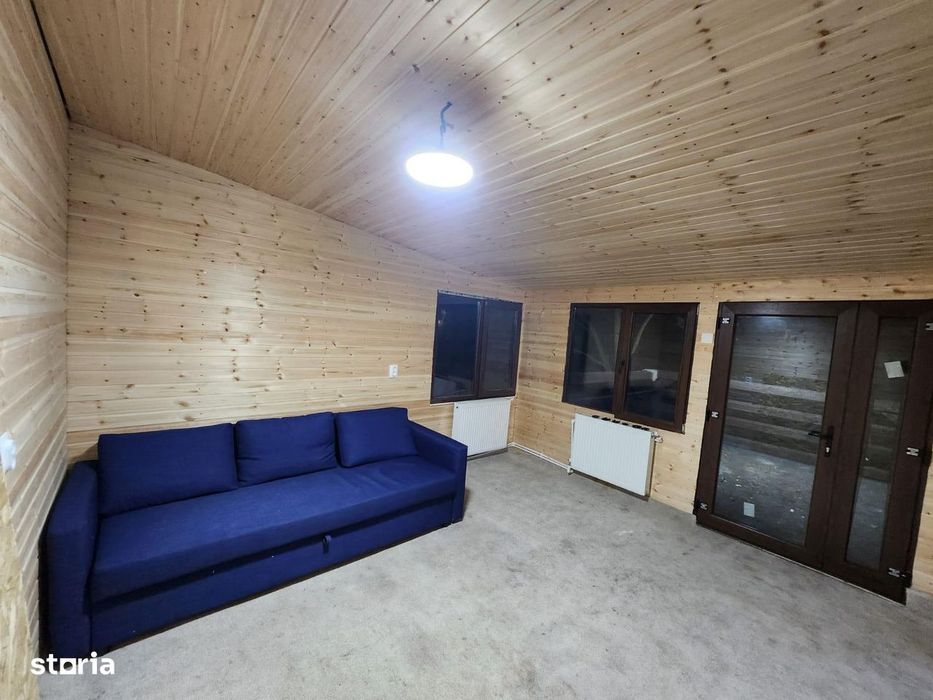 Vilă de vacanță cu 6 dormitoare, lângă Lacul Nufărul – Reci