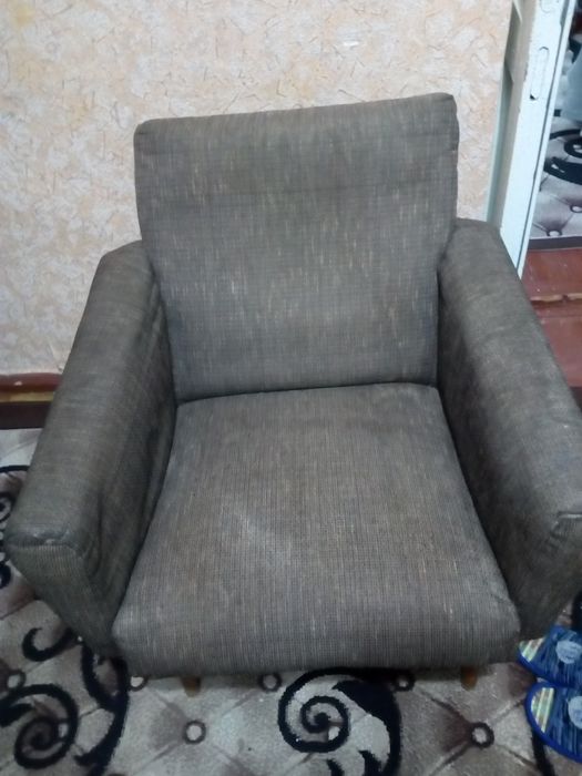 Два кресла советские