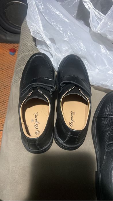 Аяқ киімдер 39 размер