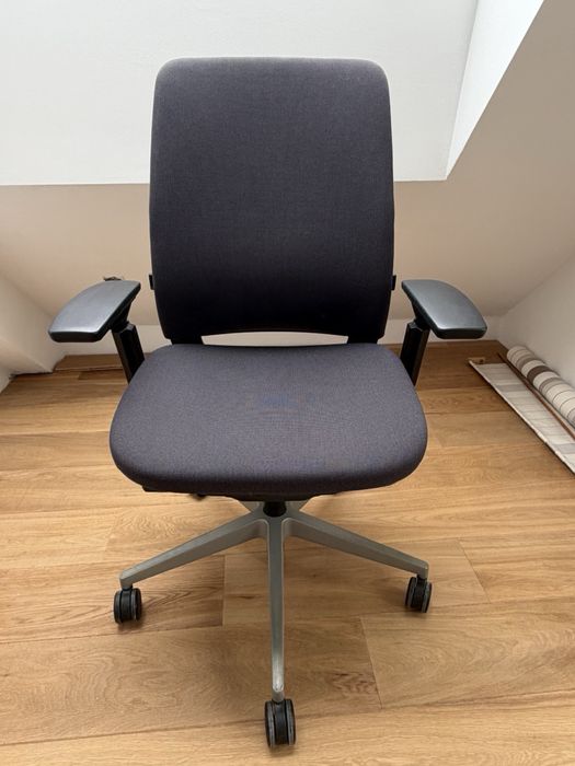 Офис стол Steelcase
