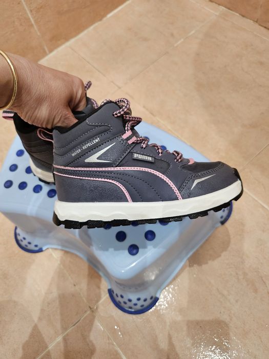 Непромокаеми детски маратонки Puma