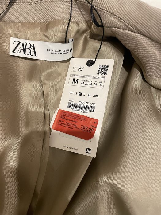 Ново палто с колан Zara