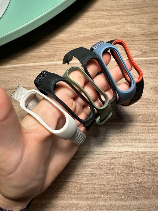 продам Mi Band 5