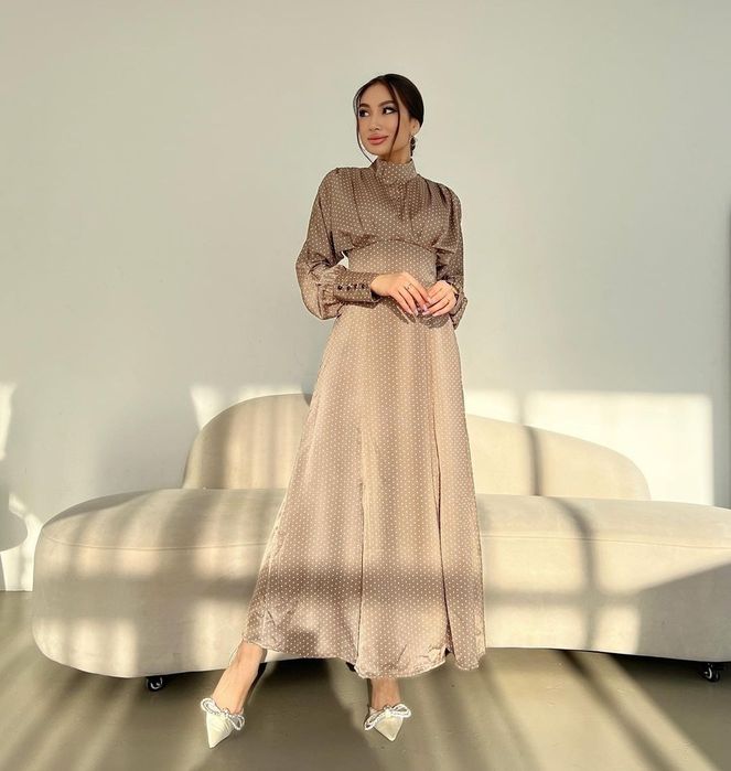 Платья 42рр, очень красивая платья