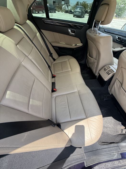 Кожен салон седан W212 Мерцедес Е класа Подгре и Памет