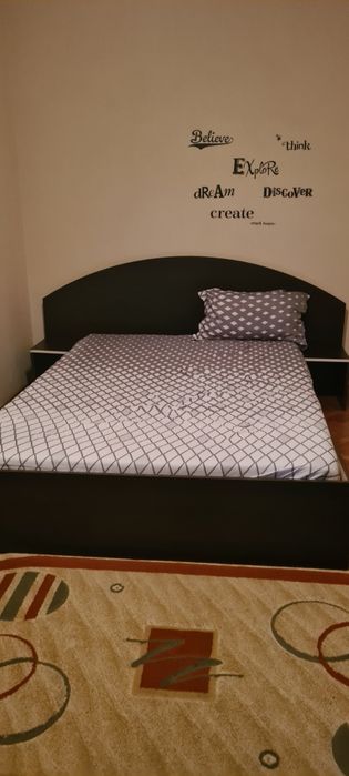 Vand apartament 2 camere  zona Doina