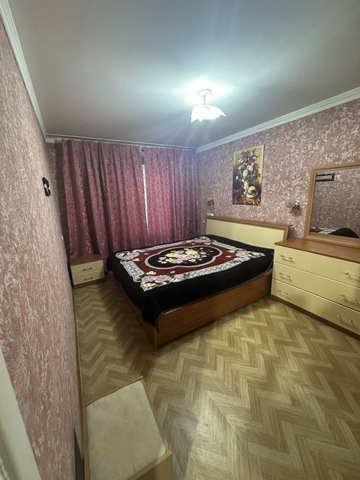 Продам спальный гарнитур б/у