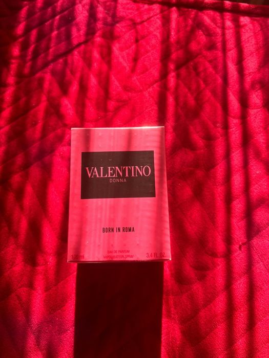 Vând parfum!!!!!