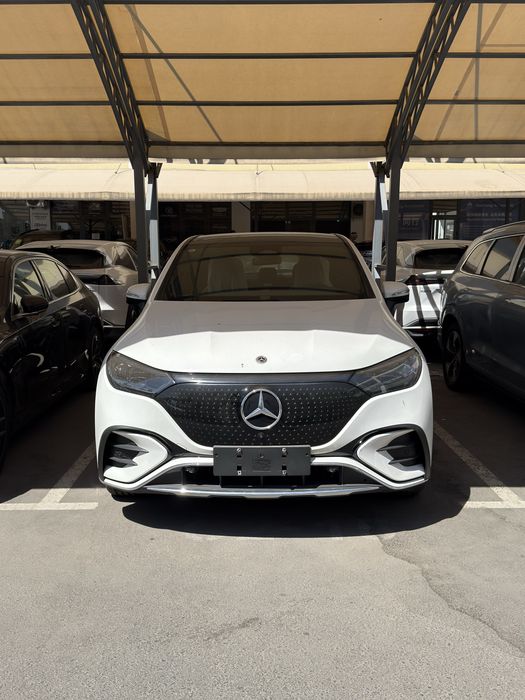 Mercedes-Benz EQE 500