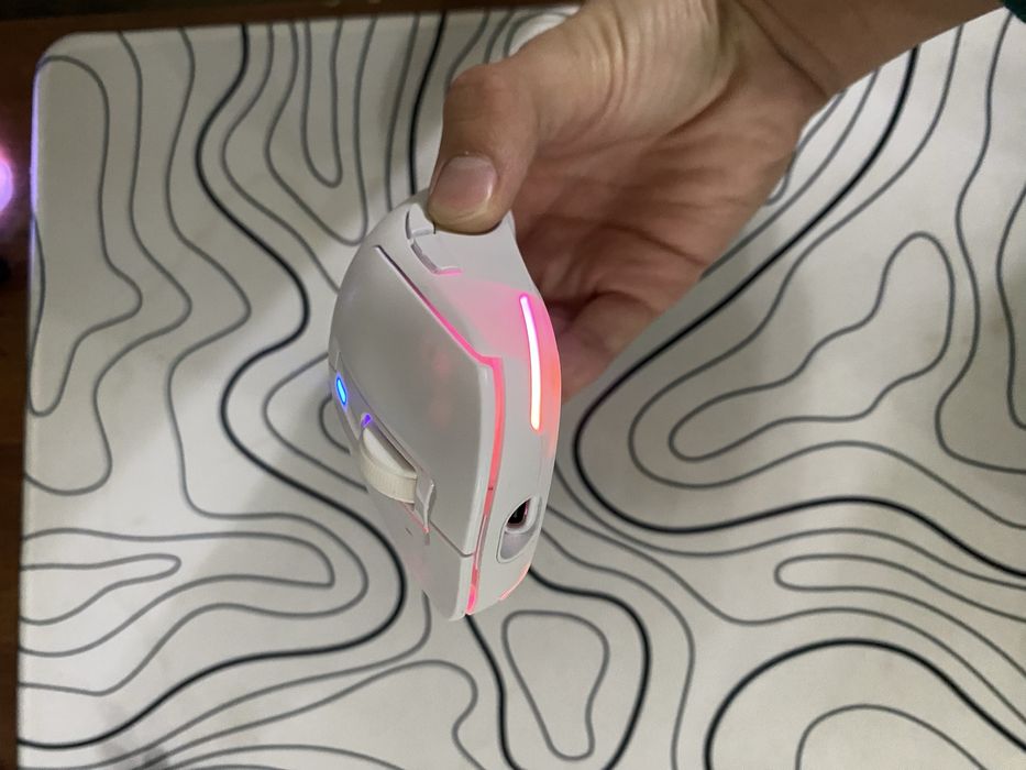 Продаю игровую мышку Viper