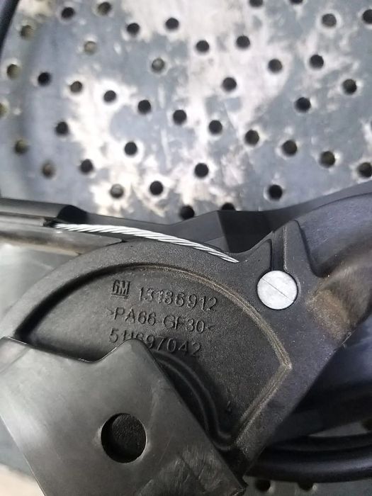 Maner cu cablu deschidere capota opel corsa e x15 13188912 511697042 13186909 511697042