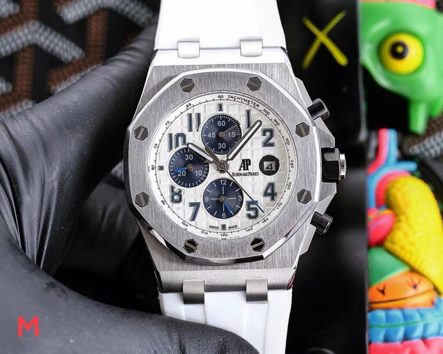 Часовник Audemars Piguet Royal OAK