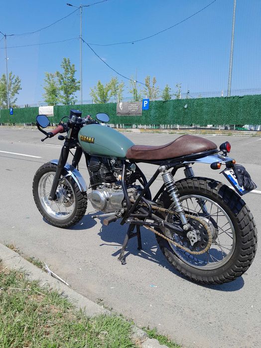 Moto Yamaha SR 250