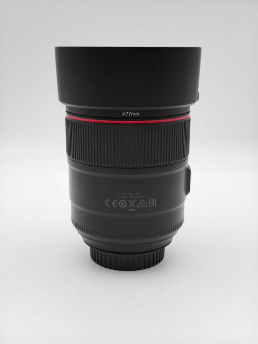 Canon EF 85mm 1.4 L IS USM