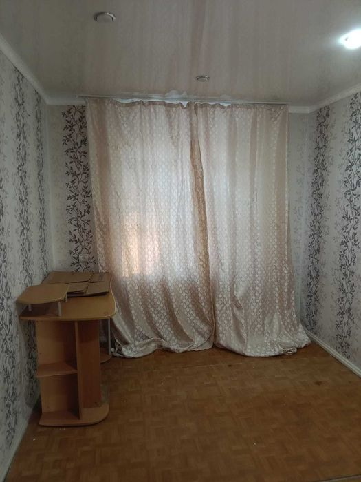 продается 3 комн кв р-н Нефтебаза