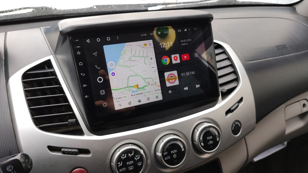 Navigatie Android Mitsubishi Pajero L200 Waze YouTube GPS BT USB