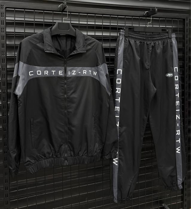 Мъжки екипи Trapstar / Cortiez / Nike Tech Fleece / Syna World / Bape / Sp5der
