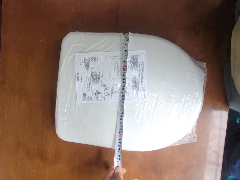 Крышки (сидушки)на унитазы и на литые унитазы