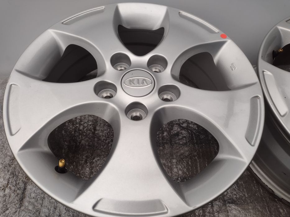 Почти нови 4бр.16-5х114.3 ЕТ51 6j Kia Venga