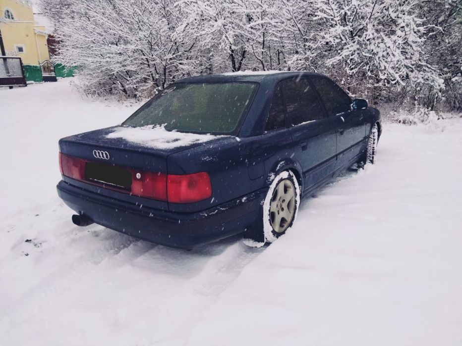 Срочно продам Ауди А6!